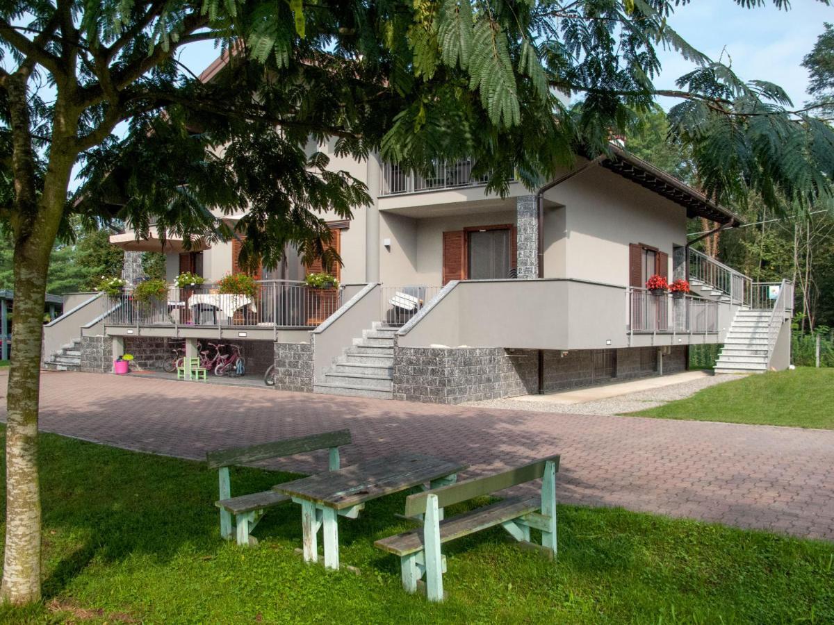 Gattico B&B Il Rovere المظهر الخارجي الصورة