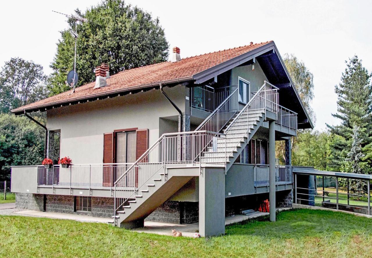 Gattico B&B Il Rovere المظهر الخارجي الصورة